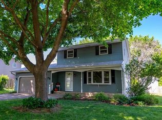 2502 Green Ridge Dr, Madison, WI 53704
