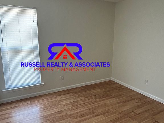 4th image of 204 Buck Creek Cir