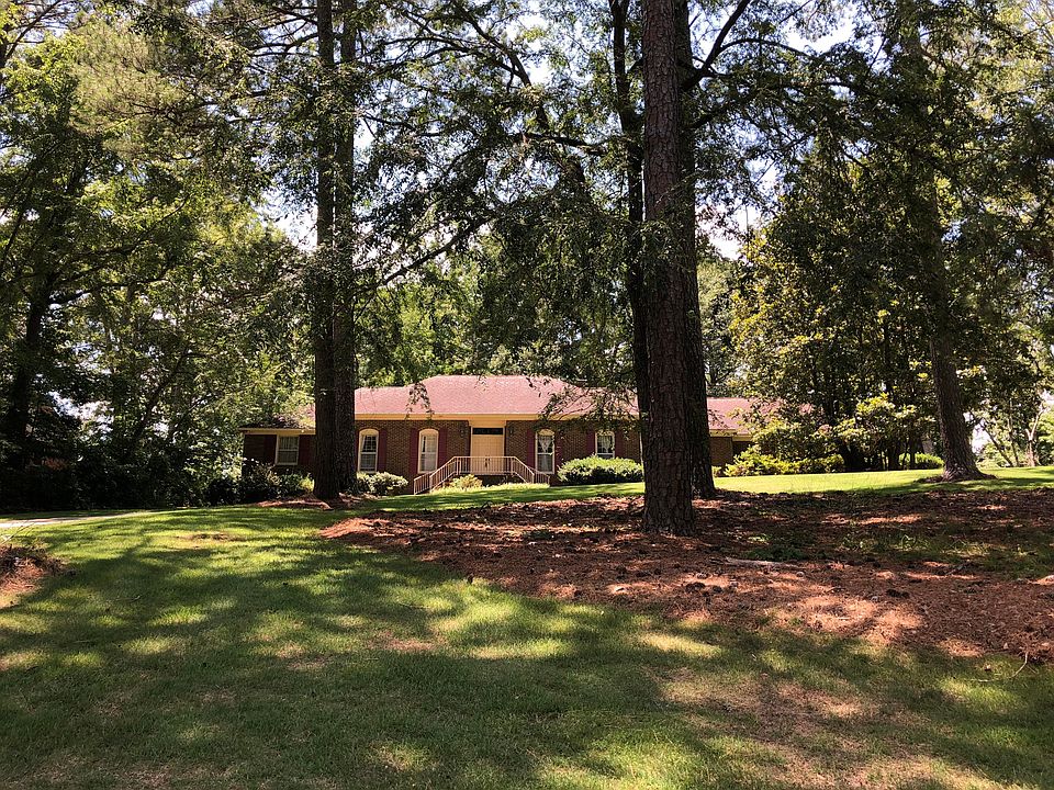 1st image of 2173 Clubview Dr