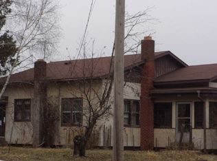 207 Lawler Ave N, Hinckley, MN 55037