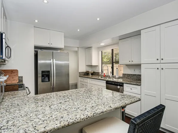 8118 Camino Tranquilo, San Diego, CA 92122