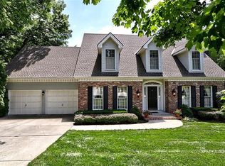 505 NW Briarcliff Pkwy, Kansas City, MO 64116