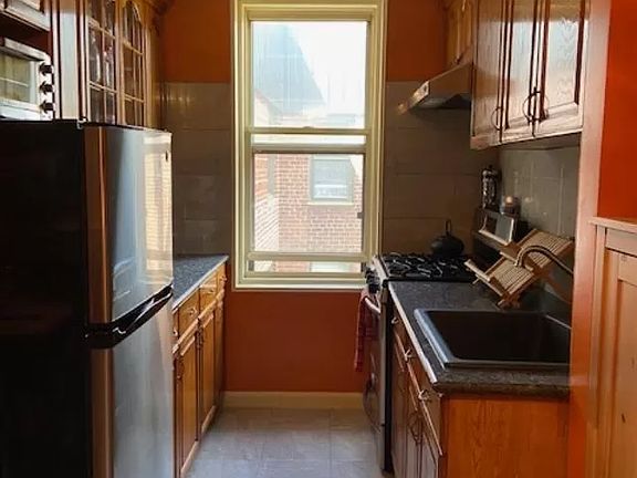 3rd image of 2212 Brigham St APT 6H