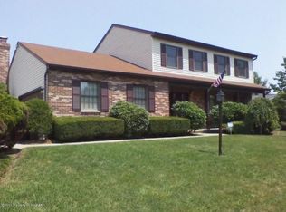 39 Nicole Dr, Wilkes Barre, PA 18702