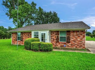 1430 Preston Meadows Rd, Sherman, TX 75092