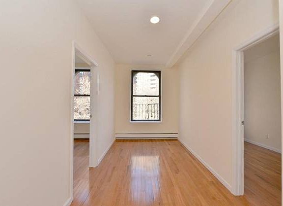 3rd image of 215 E Broadway #3