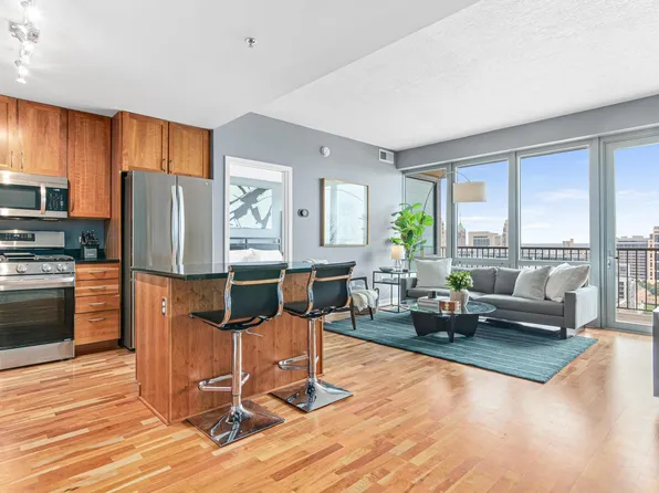 929 Portland Ave APT 2002, Minneapolis, MN 55404