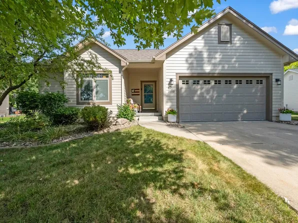 2603 NW 162nd St, Clive, IA 50325