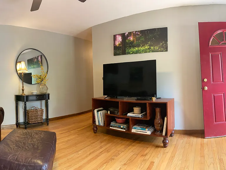 13 Waters Rd — Photo 5