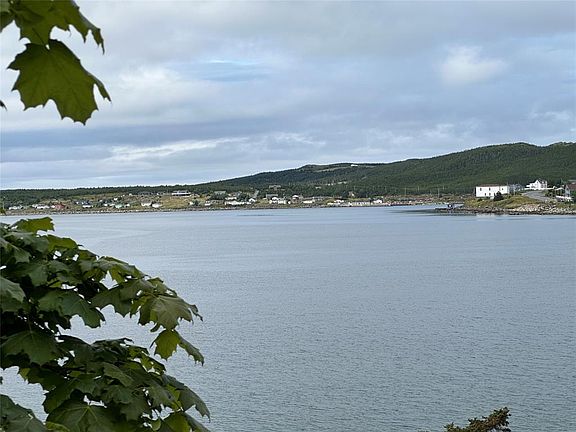 3rd image of 80-82 Cove Road