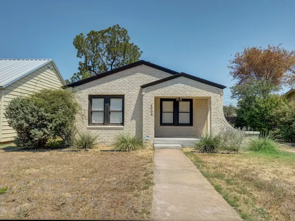 2008 28th St, Lubbock, TX 79411
