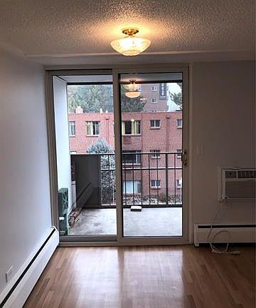 5th image of 799 N Dahlia St APT 304