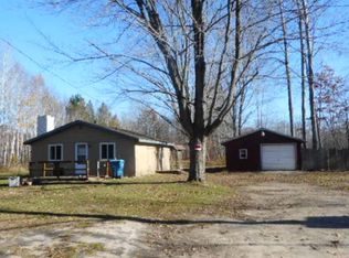 2861 Hockaday Rd, Beaverton, MI 48612