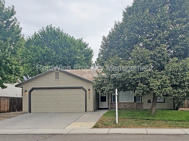 1st image of 6650 N Prescott Ave