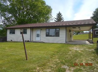 201 Sunset Dr, Aurora, IN 47001