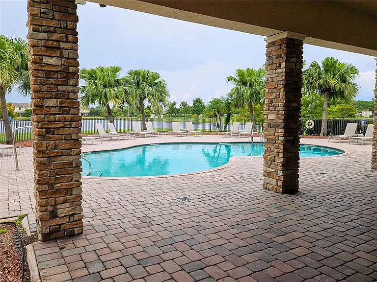 1899 Portofino Meadows Blvd — Photo 40
