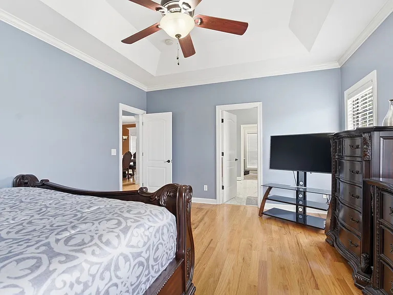 2733 Presley Dr — Photo 25