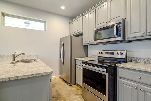 117 Bridle Dr — Photo 19