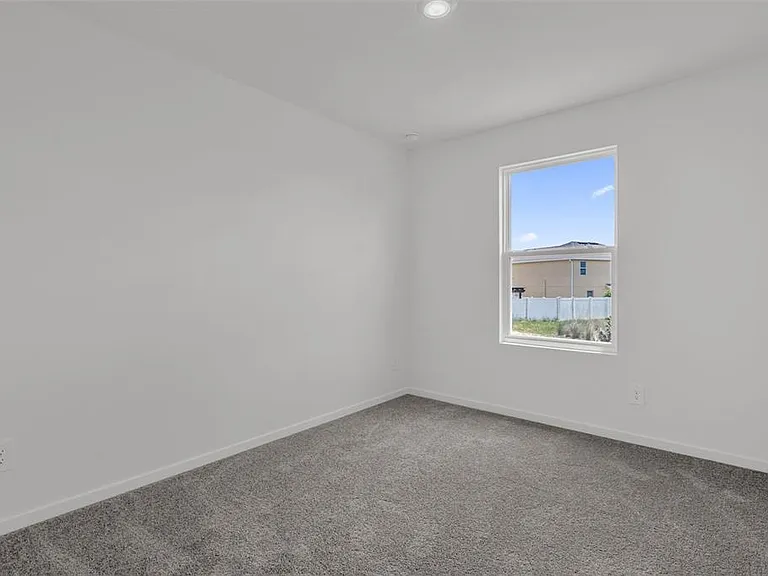 2424 Bevel Ln — Photo 11