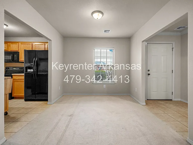 705 SW Crystal St — Photo 13