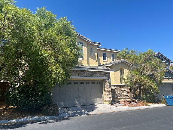 3rd image of 10346 Scotch Elm Ave