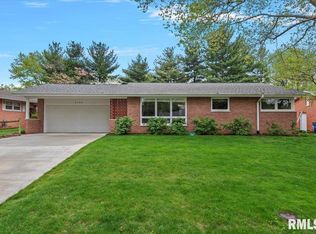 2126 S Park Ave, Springfield, IL 62704