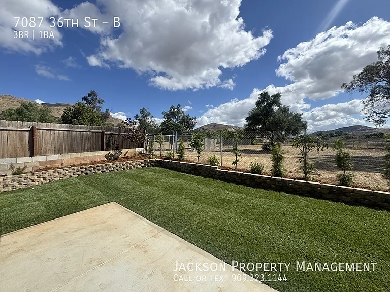 7087 36th St #B — Photo 3