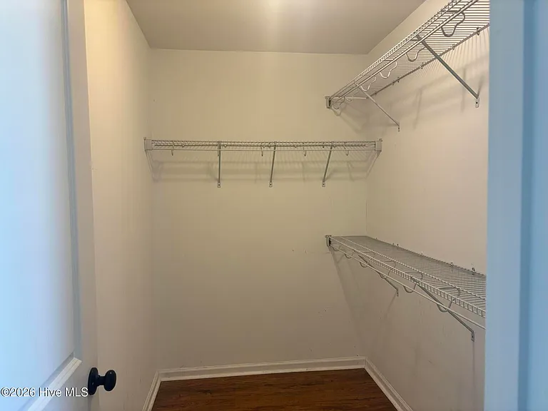 625 Jade Ln — Photo 14