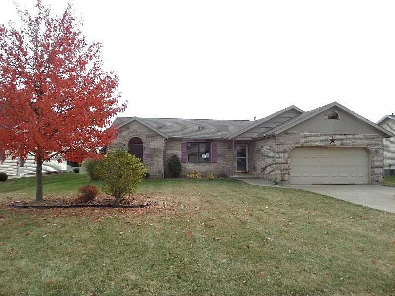 1st image of 297 Ironwood Dr