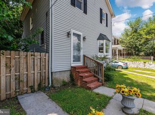 4040 6th St, Baltimore, MD 21225