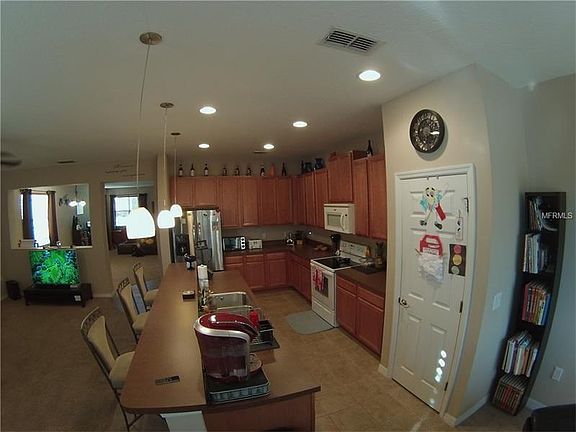 4th image of 428 Black Springs Ln