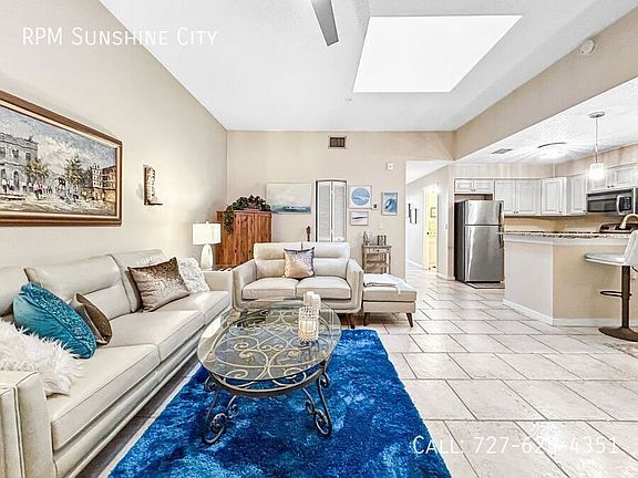 3rd image of 701 Mirror Lake Dr N APT 117