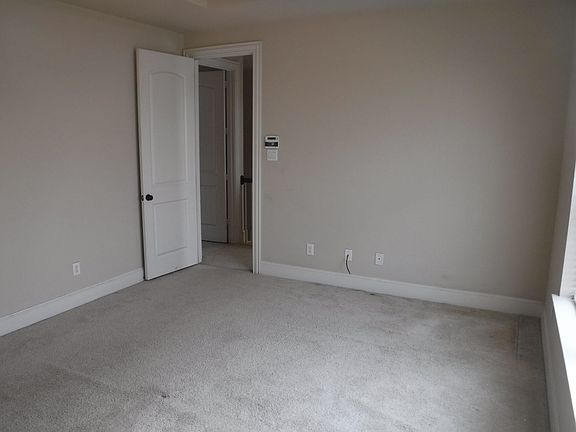 4th image of 6756 Plaza Via