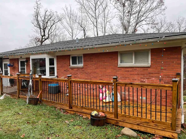 124 India Dr, Ashland, KY 41101