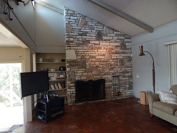 2nd image of 124 Keagan Dr