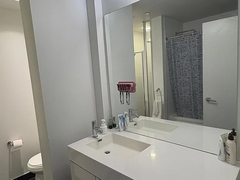 160 Vanderhoof Ave #1413 — Photo 17