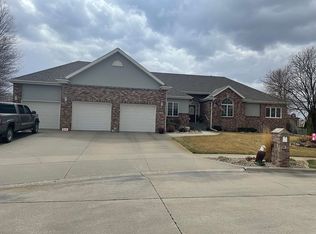 3259 40th Ave, Columbus, NE 68601