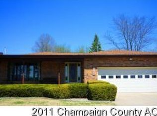 802 E Kratz Rd, Monticello, IL 61856