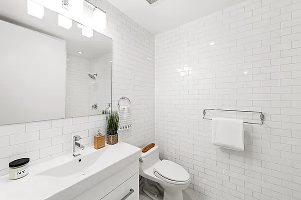 Sold by Compass | media 7