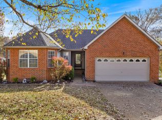 725 Dover Glen Dr, Antioch, TN 37013