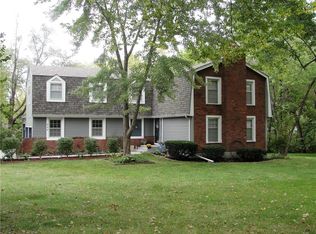 808 Madison St, Pleasant Hill, MO 64080