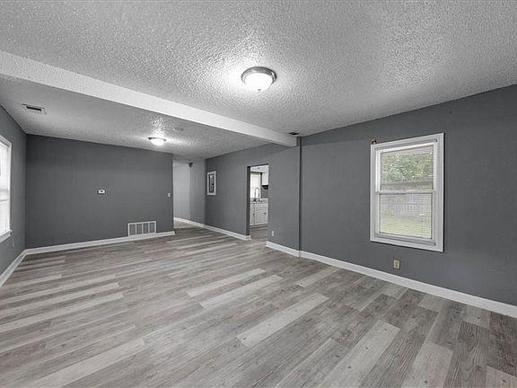 5th image of 1108 S 39th St