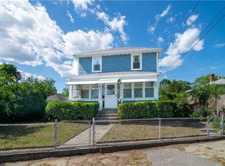 46 Shore Rd, Riverside, RI 02915