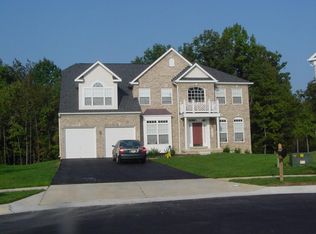 9208 Sumner Grove Dr, Laurel, MD 20708