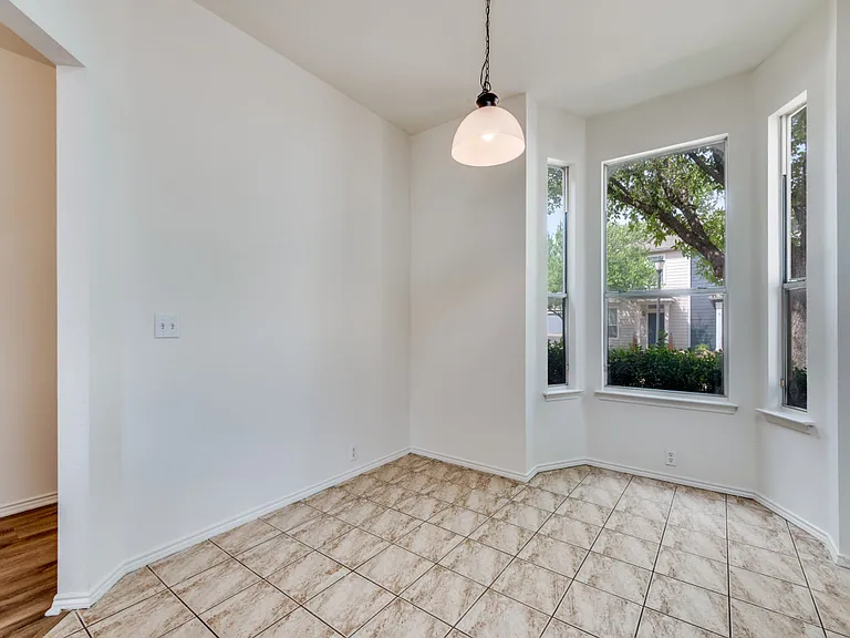 10716 Astor Dr — Photo 13