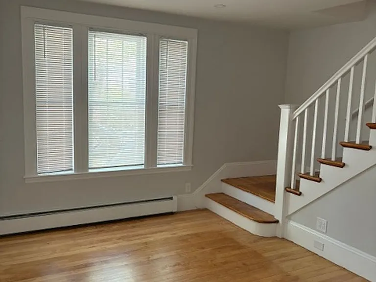 6 Forest St #8 — Photo 4