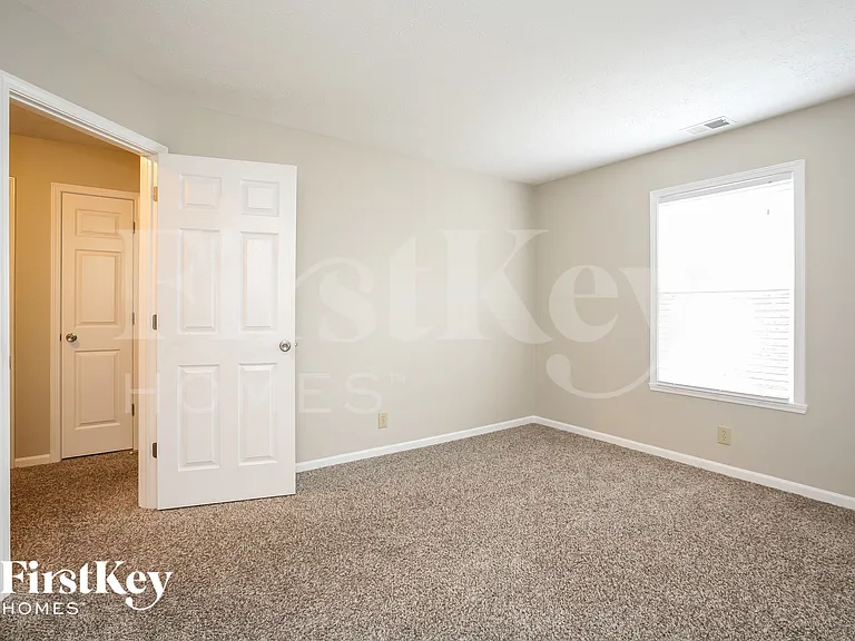 10794 Brixton Ln — Photo 11