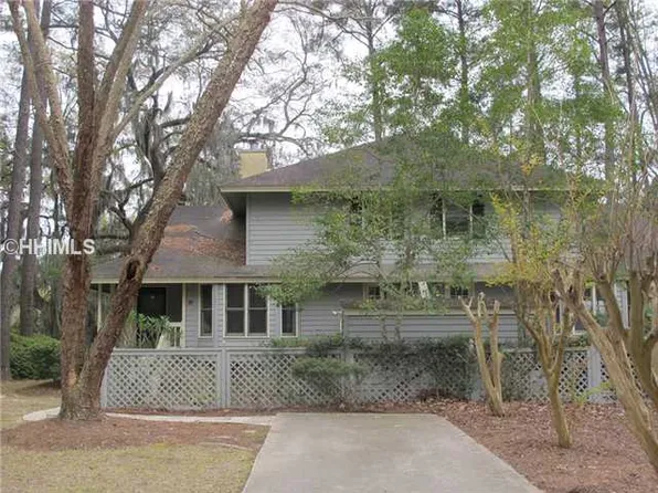 16 Heron St, Hilton Head Island, SC 29928