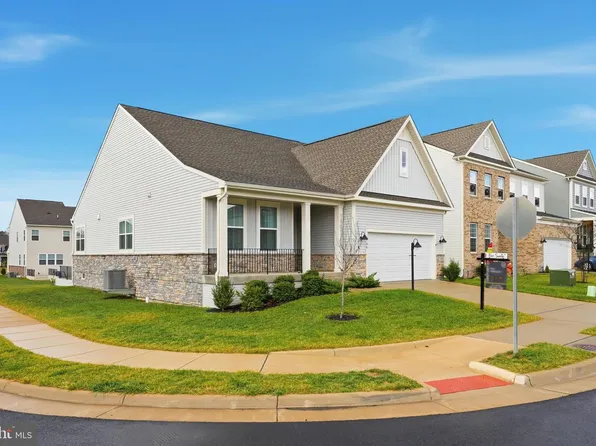 2156 Berwick Dr, Jeffersonton, VA 22724