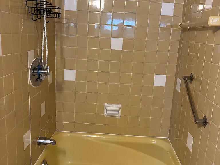 73 Cottage St #1 — Photo 10